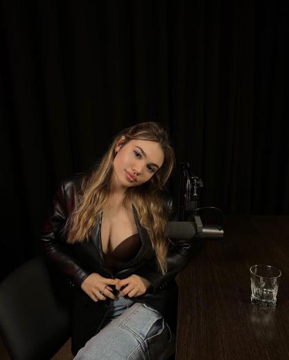 Anna Buluchevskaya photo 29821