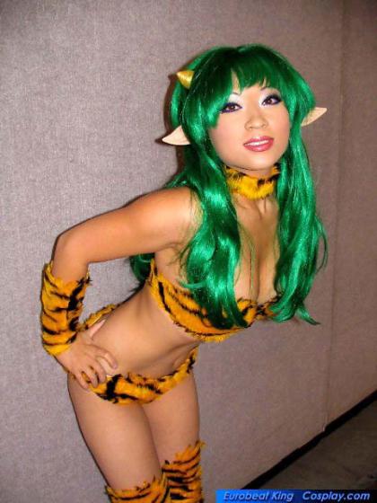 Yaya Han
