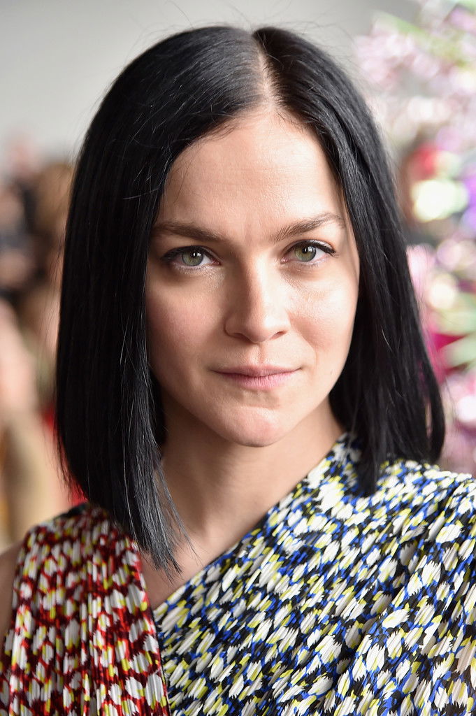 Leigh Lezark #179583