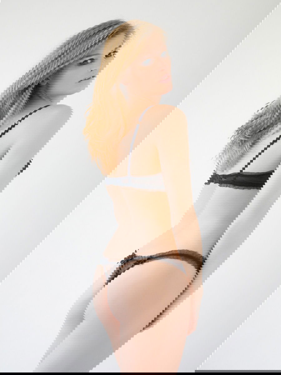 Adela Capova #179815