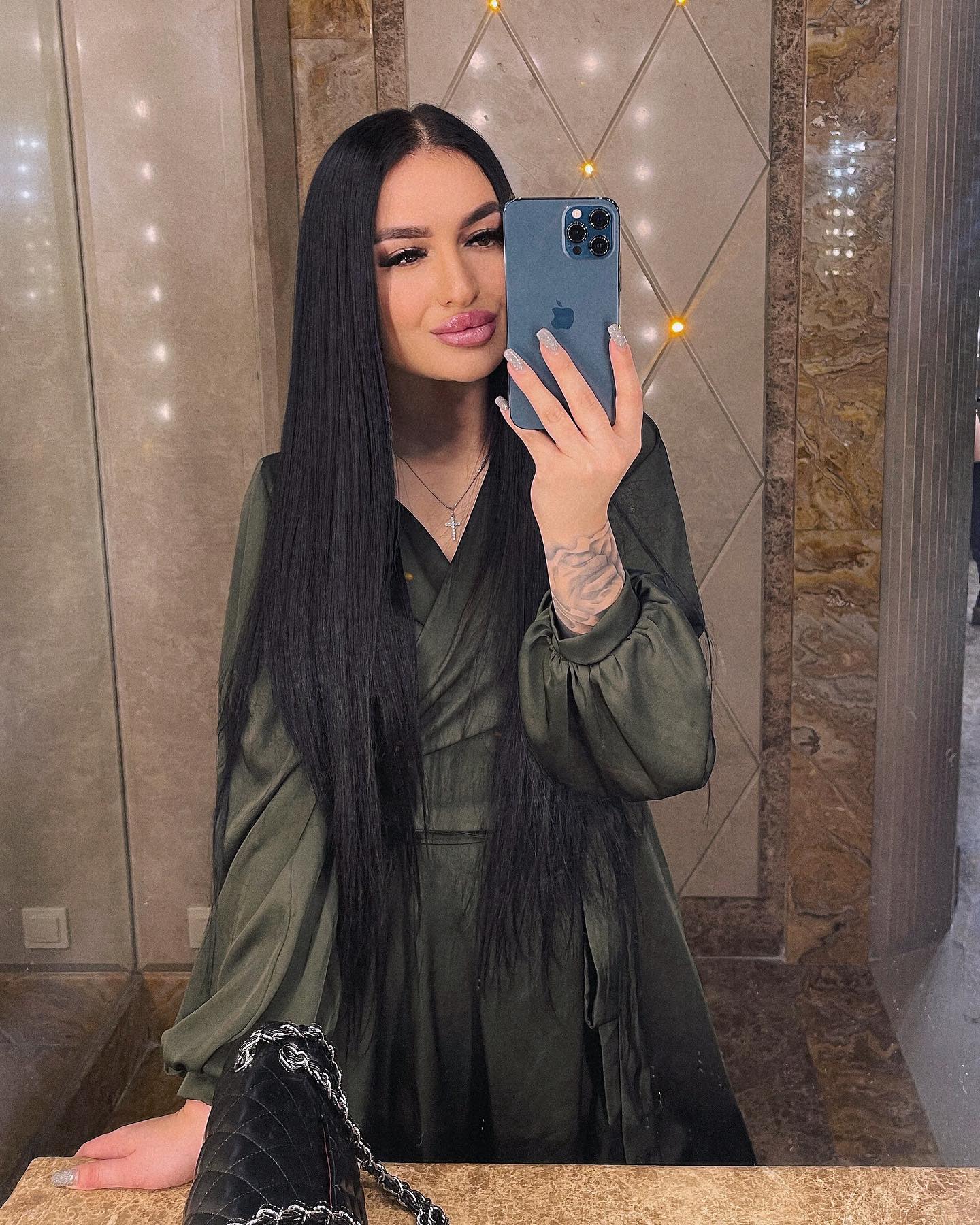 Viktoria Viktorovna #12292