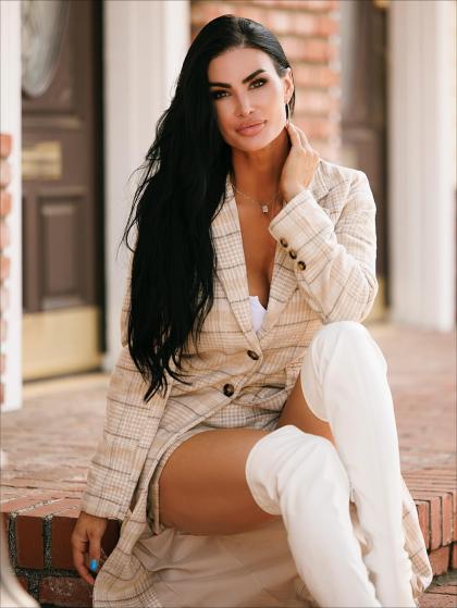 Katelyn Runck photo 180962