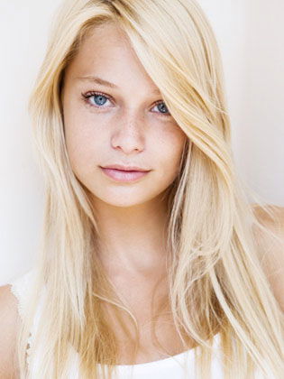 Anouk Van Kleef #183969