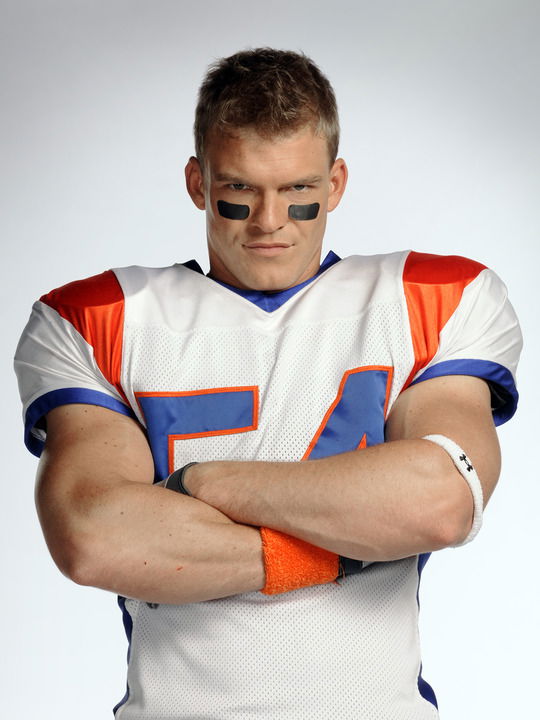 Alan Ritchson #184259