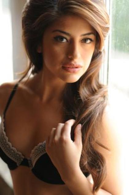 Mayra Leal photo 184673