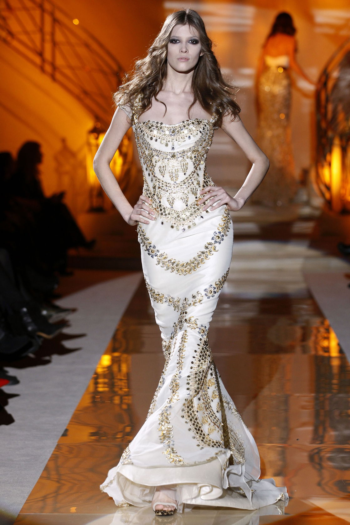 Yulia Kharlapanova #185012