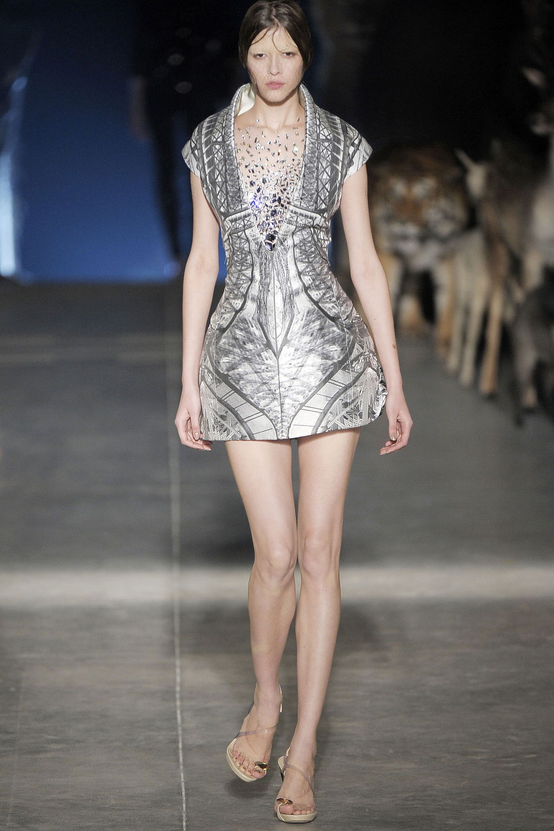 Yulia Kharlapanova #185024