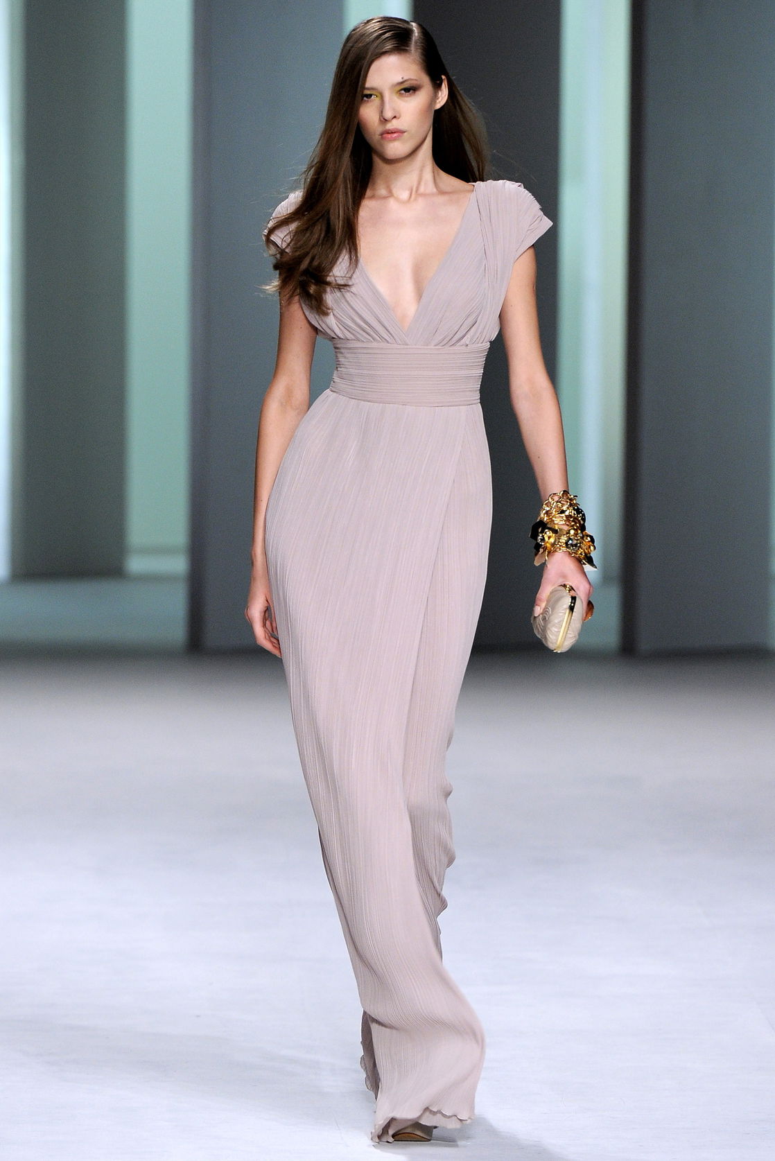 Yulia Kharlapanova #185026