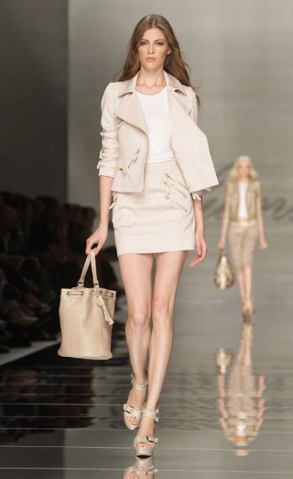 Yulia Kharlapanova photo 185018