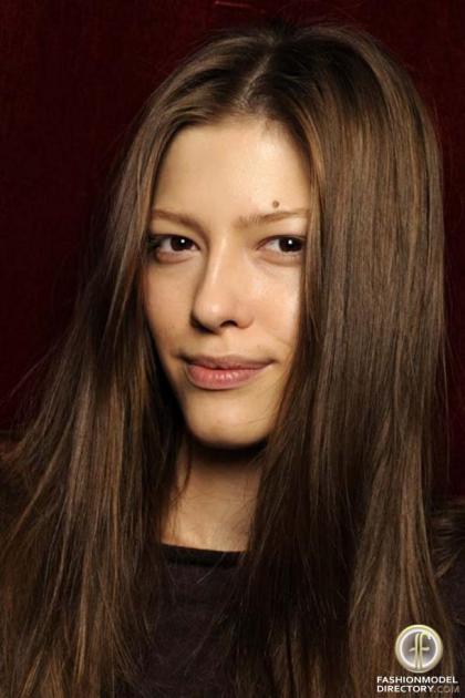 Yulia Kharlapanova photo 185037