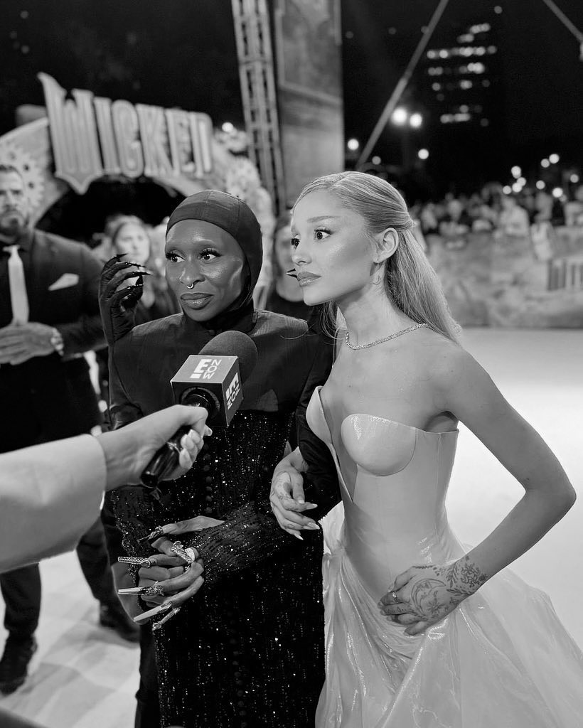 Ariana Grande #51965