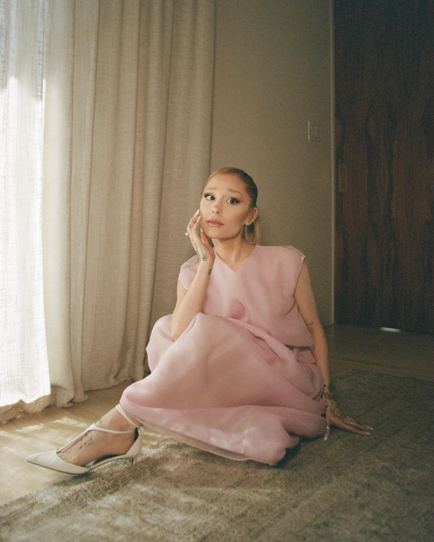 Ariana Grande #52006