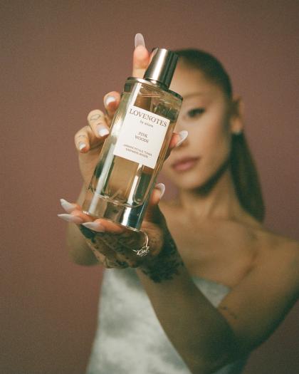 Ariana Grande photo 52001