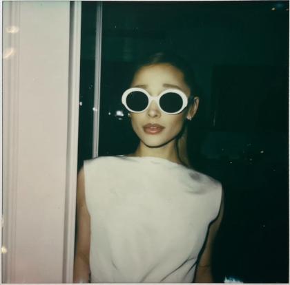 Ariana Grande photo 52024