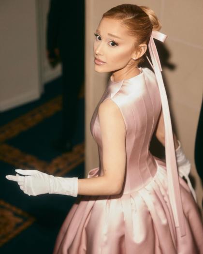 Ariana Grande photo 52027