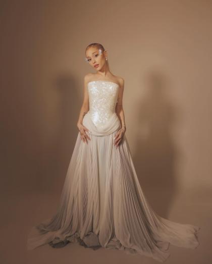 Ariana Grande photo 52050