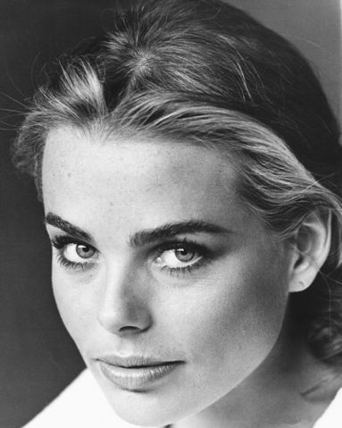 Margaux Hemingway #186256