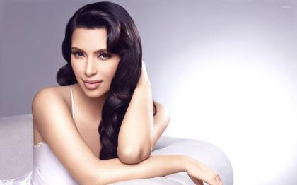 Kim Kardashian photo 239652