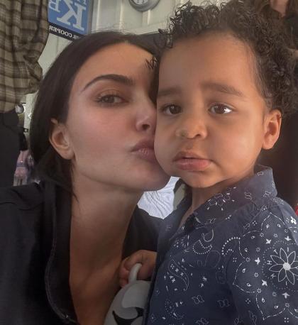 Kim Kardashian photo 52078