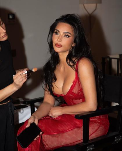 Kim Kardashian photo 52123