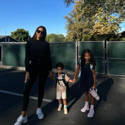 Khloé Kardashian photo 52177