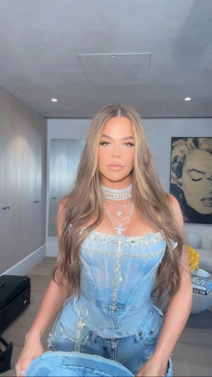 Khloé Kardashian photo 52221