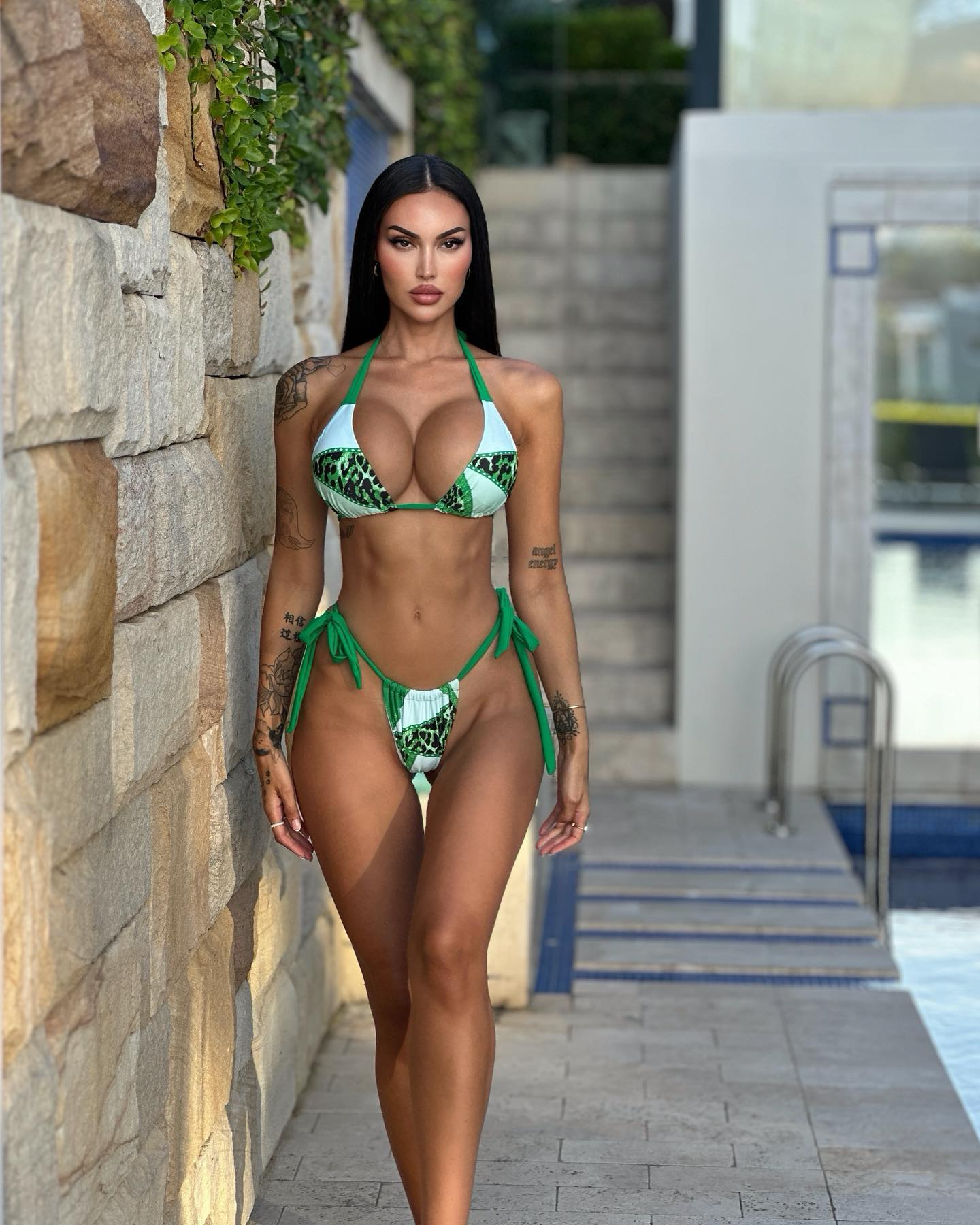 Annelese Milton #13556