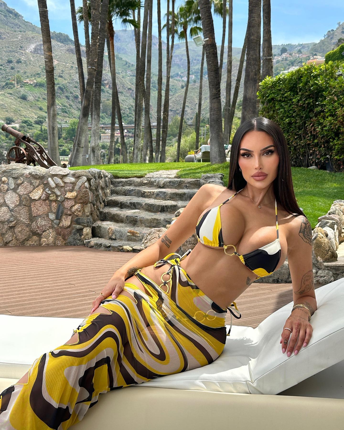 Annelese Milton #13592