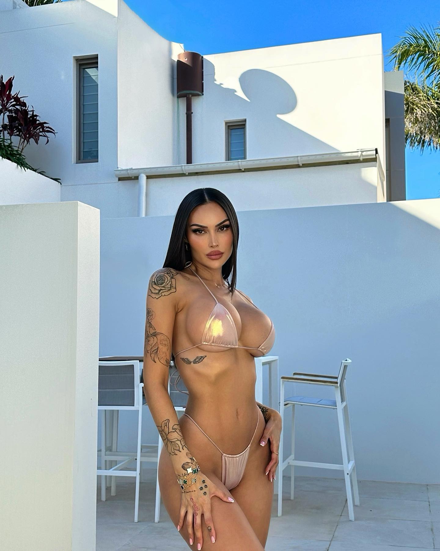 Annelese Milton #13600