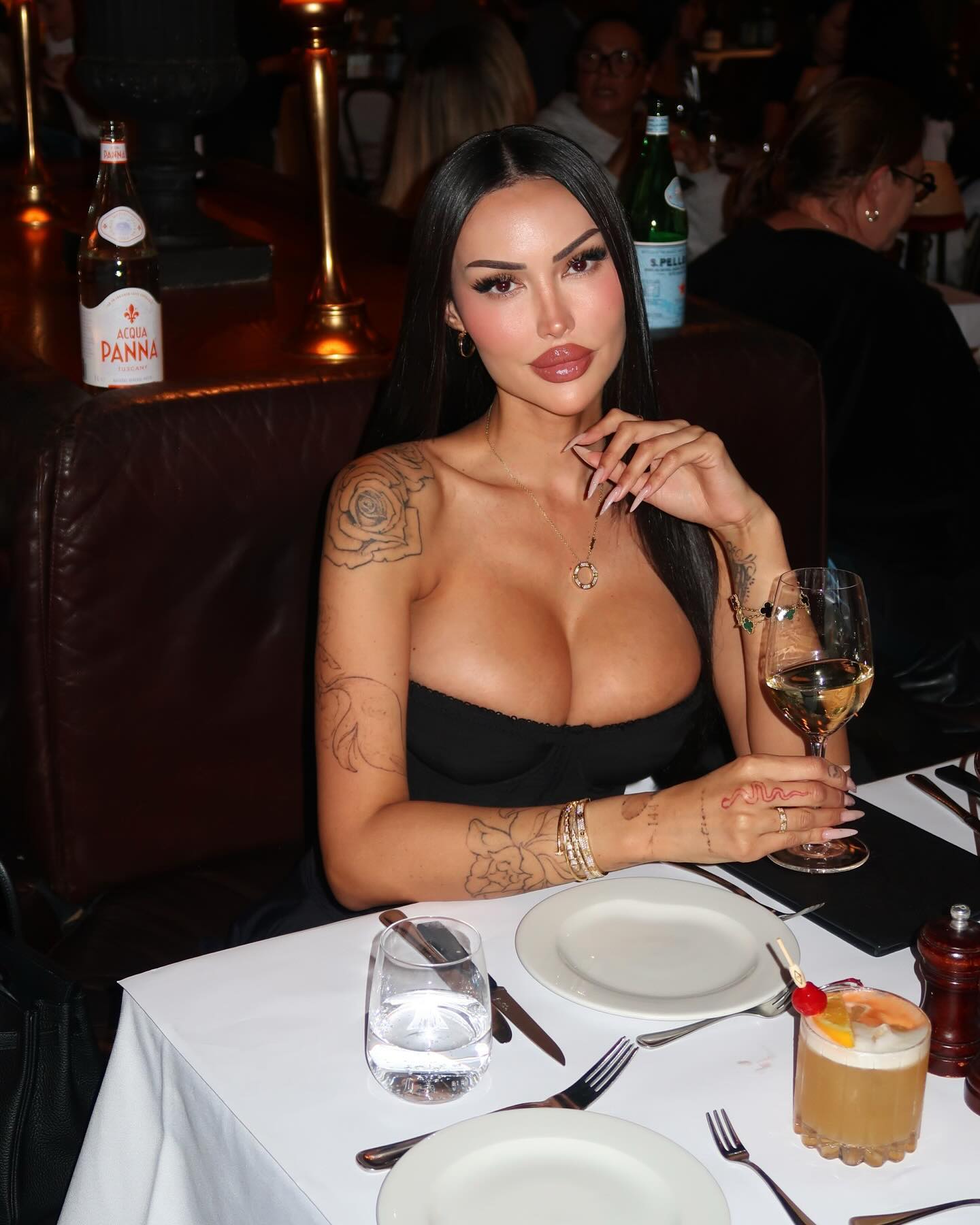 Annelese Milton #13697