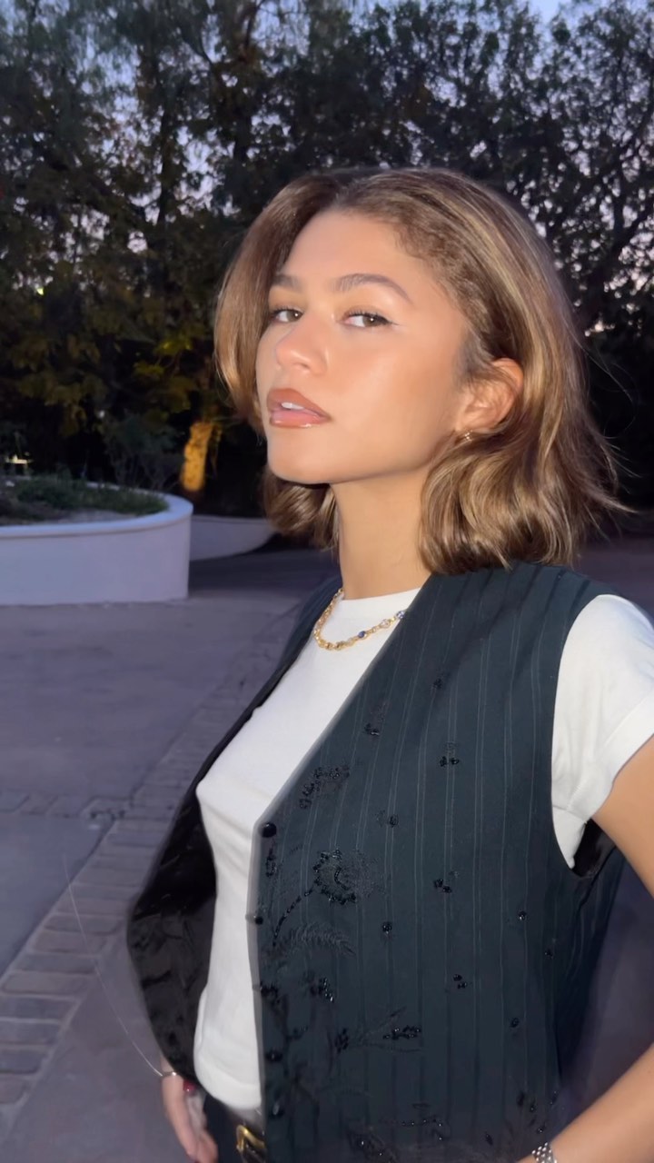 Zendaya #52705
