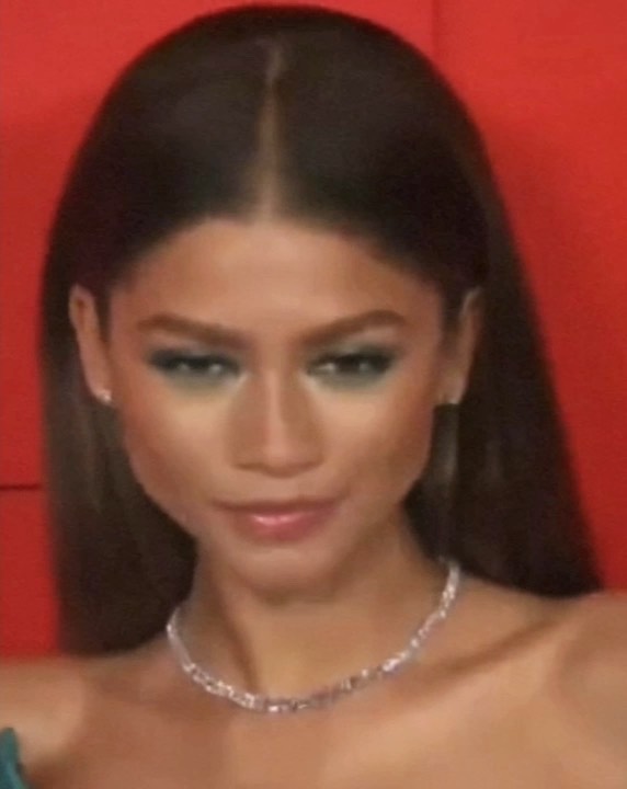 Zendaya #52717