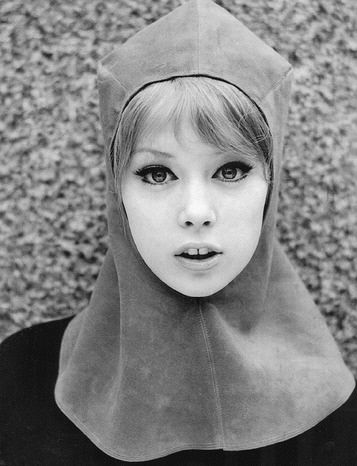 Pattie Boyd #192015