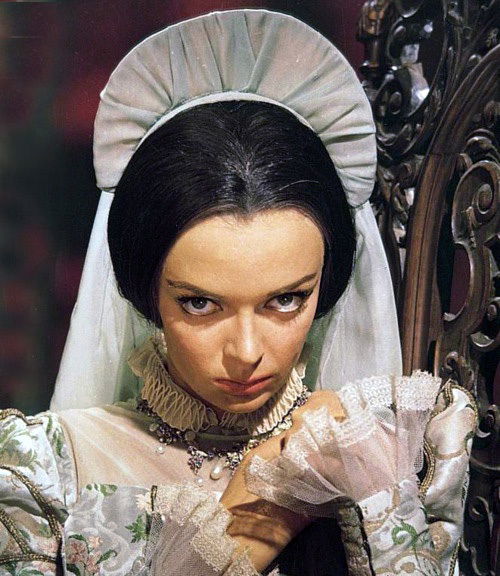 Barbara Steele #192383