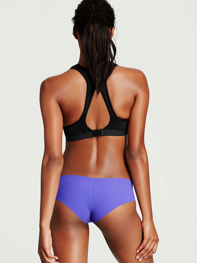 Nadia Araujo #193045