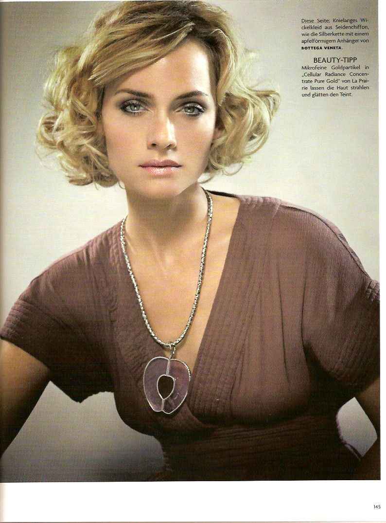 Amber Valletta #193287