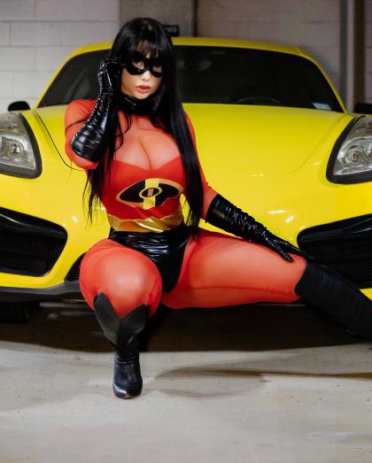 Analy Bazan photo 196258