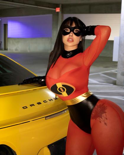 Analy Bazan photo 196262