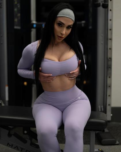 Melissa G photo 197190