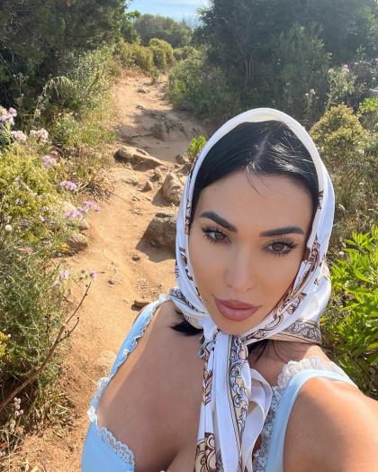 Melissa G photo 197314