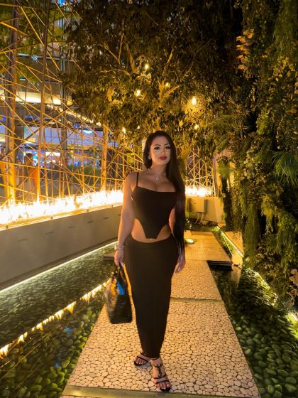 Nadia Khar photo 197805