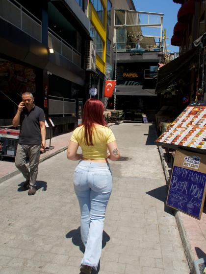 Mia Grose photo 199445