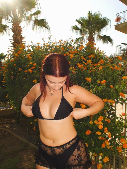 Mia Grose photo 199562