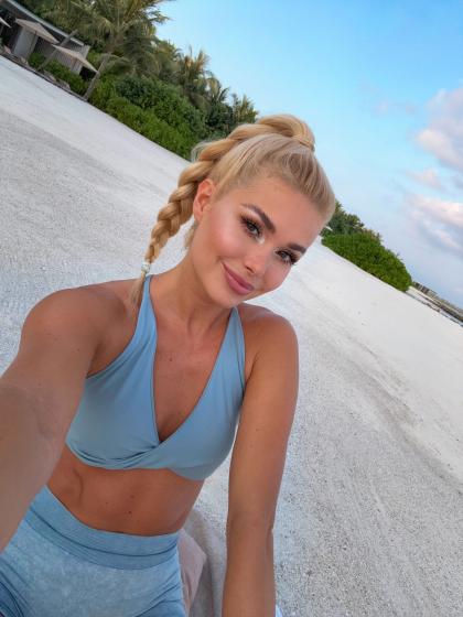 Pamela Reif photo 199793