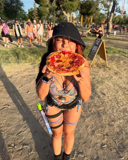 Maddy Belle photo 200901