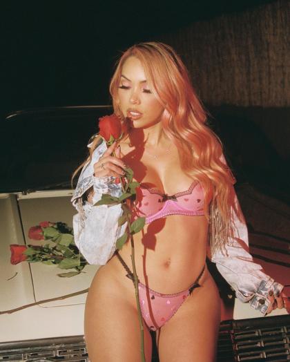 Maddy Belle photo 200998