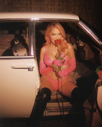 Maddy Belle photo 201044