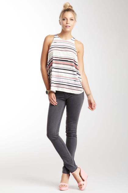 Tova Thomas photo 202003