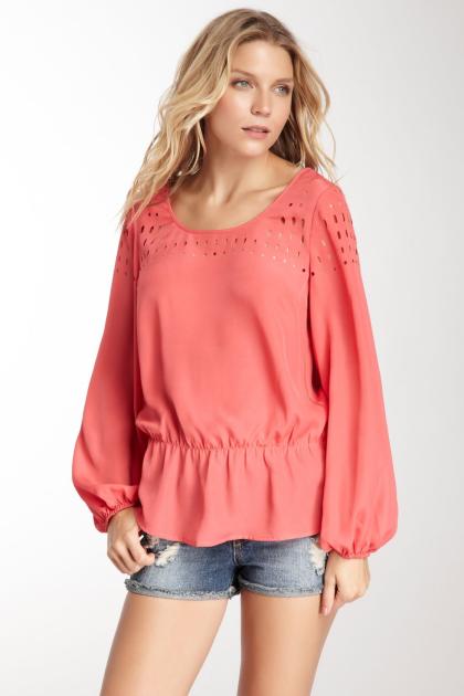 Tova Thomas photo 202004