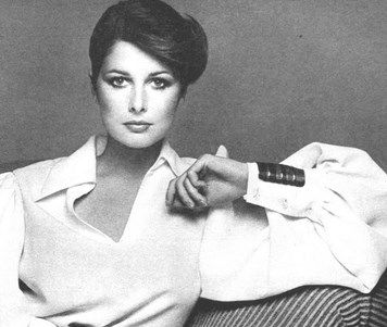 Cristina Ferrare #202373